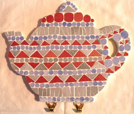 THEIERE AVEC CROCHETS